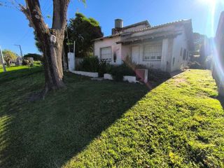 Foto 2 de Venta Casa 4 ambientes + depto 1 ambiente Quequén