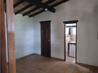 Foto 15 de SGE-521-Casa Campestre-Santa Elena-V.San Ignacio-Sector Bomba D1
