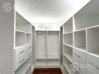 Foto 8 de Se vende casa en conjunto sin adosamiento 247 m², 4 Dorm., 2 Garajes, sector Ushimana, $135.000