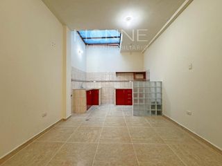 Foto 6 de ALQUILA TU CASITA DE 3 PISOS EN MIRAFLORES! RECIEN REMODELADA