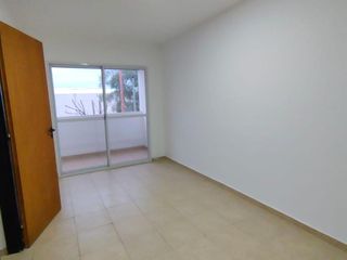 Foto 9 de Duplex en alquiler en Cipolletti