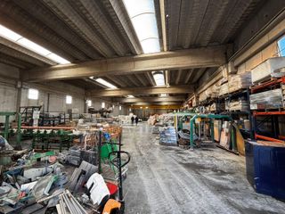 Foto 15 de Galpón / deposito en  2.000 m2 cubiertos sobre ruta 2 Abasto - La Plata - Alquiler