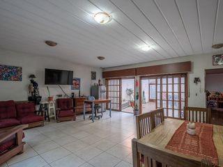 Foto 7 de PH en Venta 4 ambientes en Núñez con Patio y Jardín