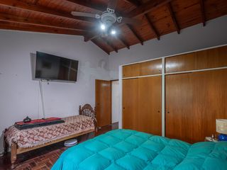 Foto 8 de PH en Venta 4 ambientes en Núñez con Patio y Jardín