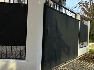 Foto 8 de Casa en alquiler de 3 dormitorios con vista al río a metros de costanera. Barrio La Florida