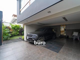 Foto 33 de ESPECTACULAR CASA EN VENTA DE 5 DORMITORIOS EN MIRAFLORES