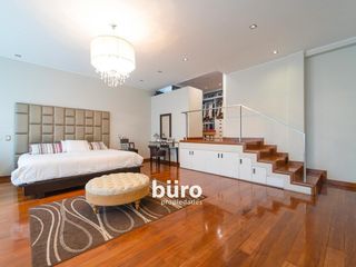 Foto 25 de ESPECTACULAR CASA EN VENTA DE 5 DORMITORIOS EN MIRAFLORES