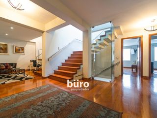 Foto 14 de ESPECTACULAR CASA EN VENTA DE 5 DORMITORIOS EN MIRAFLORES