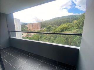 Foto 15 de EN ARRIENDO APARTAESTUDIO AMOBLADO LAS PALMAS COUNTRY CLUB