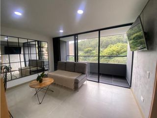 Foto 2 de EN ARRIENDO APARTAESTUDIO AMOBLADO LAS PALMAS COUNTRY CLUB
