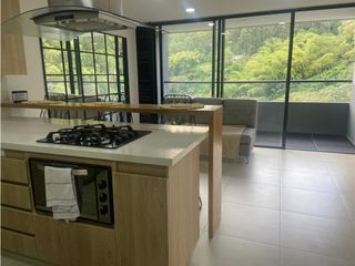 Foto 4 de EN ARRIENDO APARTAESTUDIO AMOBLADO LAS PALMAS COUNTRY CLUB