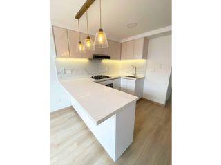 Foto 1 de Apartaestudio  en obra gris o remodelado  en zona  Salitre
