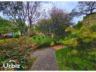 Foto 39 de Arriendo apartamento de 322 m² en Santa Barbara Alta