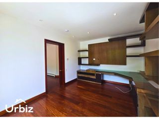 Foto 31 de Arriendo apartamento de 322 m² en Santa Barbara Alta