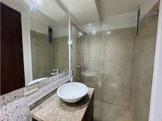 Foto 15 de SE VENDE APARTAMENTO EN GRAN GRANADA - ENGATIVA