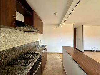 Foto 4 de SE VENDE APARTAMENTO EN GRAN GRANADA - ENGATIVA