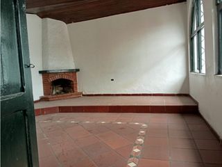 Foto 10 de Arrienda  Casa comercial centro de Zipaquira  uso institucional