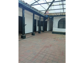 Foto 4 de Arrienda  Casa comercial centro de Zipaquira  uso institucional