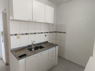 Foto 3 de Departamento en alquiler en Villa Donovan