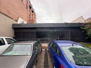 Foto 2 de Terreno con construcción en venta en ciudad