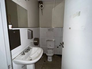 Foto 18 de Terreno con construcción en venta en ciudad