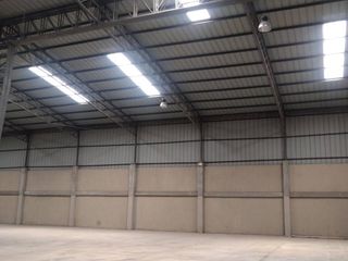 Foto 2 de EN ALQUILER BODEGA INDUSTRIAL 1.080M2 VÍA DURÁN- YAGUACHI