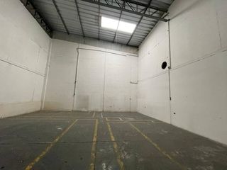 Foto 7 de Bodega en alquiler 500m²-Dentro de Parque Industrial, Vía Durán-Tambo km4