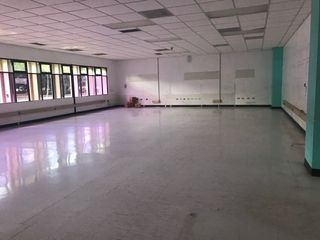 Foto 5 de ELEGANTE OFICINA 2.000M2 EN ALQUILER - SUR DE GUAYAQUIL.