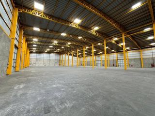 Foto 1 de Alquiler bodega industrial 4300m2 - DENTRO DE COMPLEJO - Durán- Yaguachi