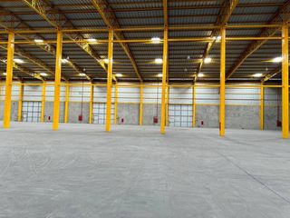 Foto 2 de Alquiler bodega industrial 4300m2 - DENTRO DE COMPLEJO - Durán- Yaguachi