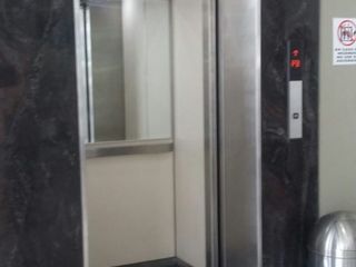 Foto 3 de OFICINA O LOCAL COMERCIAL EN ALQUILER 850M2 - Urdesa
