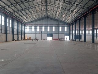 Foto 7 de En alquiler bodega 1.000m² - en Centro logístico - Cuenca, Prov. Azuay
