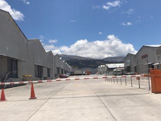 Foto 5 de Alquiler de bodega Complejo LA MANCHA 6.250m2 - Norte de Quito - Pifo.
