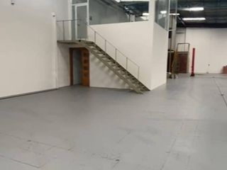 Foto 2 de En venta Ofibodega independiente 800m2 - Vía a Daule - Norte de Guayaquil