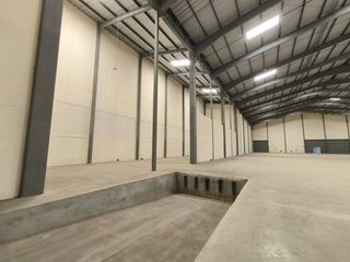 Foto 3 de Alquiler bodega industrial 3600m² en complejo - Durán- Ecuador