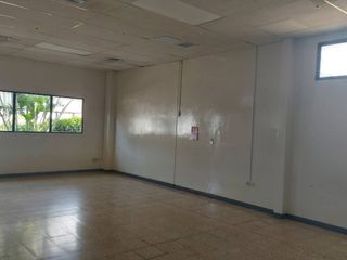 Foto 4 de Alquiler Oficina 200m2, Sur Guayaquil.Ecuador