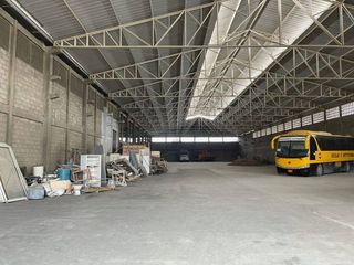 Foto 10 de VENTA COMPLEJO BODEGA 12.450M2 CON CÁMARA DE FRIO Y OFICINAS GUAYAQUIL