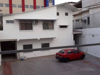 Foto 11 de Alquiler casa ideal para oficina Barrio Centenario 734m2- Guayaquil