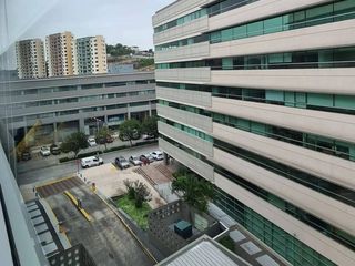 Foto 1 de OFICINA EN ALQUILER 238 M2- PARQUE EMPRESARIAL COLÓN- NORTE DE GYE