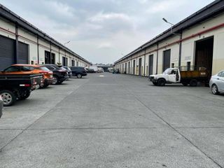 Foto 5 de VENTA OFIBODEGA 400M2- PARQUE CALIFORNIA- VÍA A DAULE- GUAYAQUIL