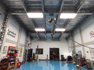 Foto 1 de VENTA OFIBODEGA 400M2- PARQUE CALIFORNIA- VÍA A DAULE- GUAYAQUIL