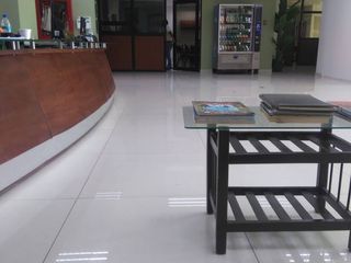Foto 9 de EN ALQUILER BODEGA 858.92M2- COMPLEJO BODEGUERO- VIA DURÁN BABAHOYO