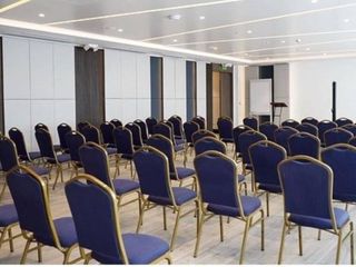 Foto 18 de OFICINA AMOBLADA EN ALQUILER 150M2, PARQUE EMPRESARIAL COLON, NORTE GYE