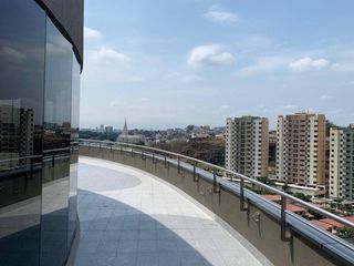 Foto 7 de POR ESTRENAR!! Oficina en Edificio Ejecutivo de lujo 1.310m2, Norte de GYE
