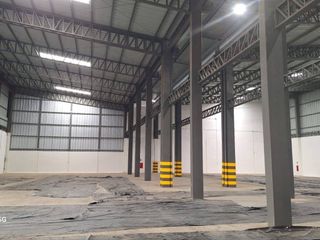 Foto 3 de Bodega en alquiler 1920m2 - Dentro complejo logístico- Vía Durán-Yaguachi