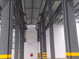 Foto 5 de Bodega en alquiler 1920m2 - Dentro complejo logístico- Vía Durán-Yaguachi