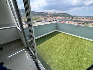 Foto 6 de Oficina en Alquiler 57m2- Av. León Febres Cordero, Edif. River Plaza