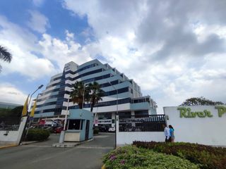 Foto 4 de Oficina alquiler 49m2, Edif. River Plaza- Av. León Febres Cordero