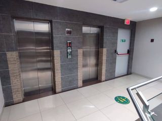 Foto 9 de Oficina alquiler 49m2, Edif. River Plaza- Av. León Febres Cordero