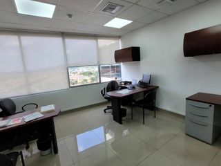 Foto 3 de Oficina alquiler 49m2, Edif. River Plaza- Av. León Febres Cordero